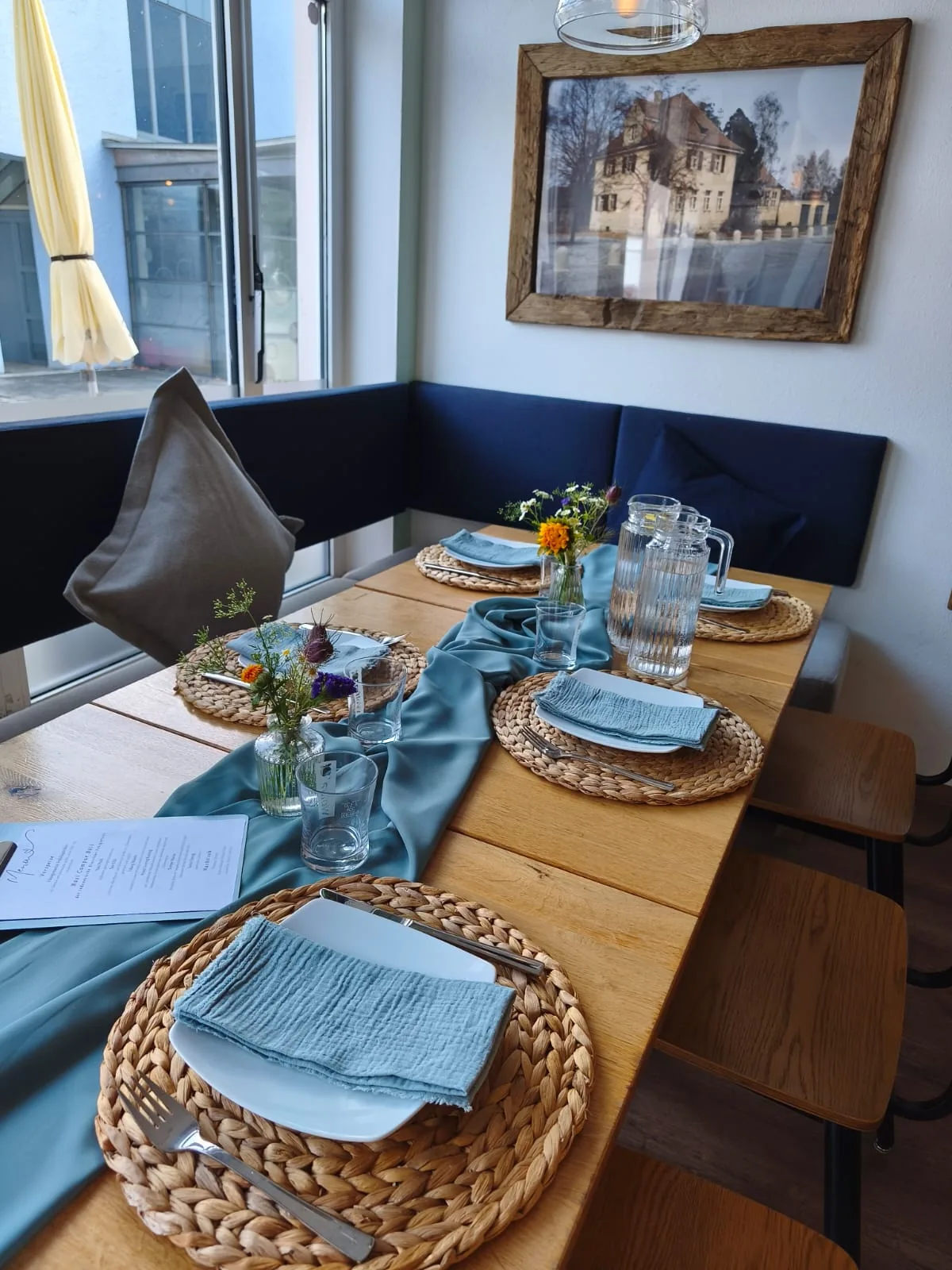 Gedeckter Tisch im JUL